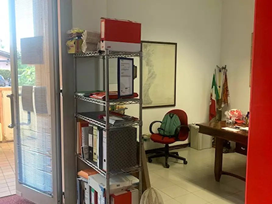 Immagine 3 di Ufficio in affitto  a Teolo