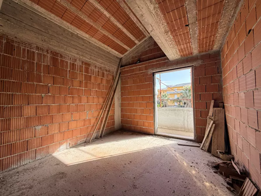 Immagine 28 di Villa in vendita  in VIA STATALE ORETO a Barcellona Pozzo Di Gotto
