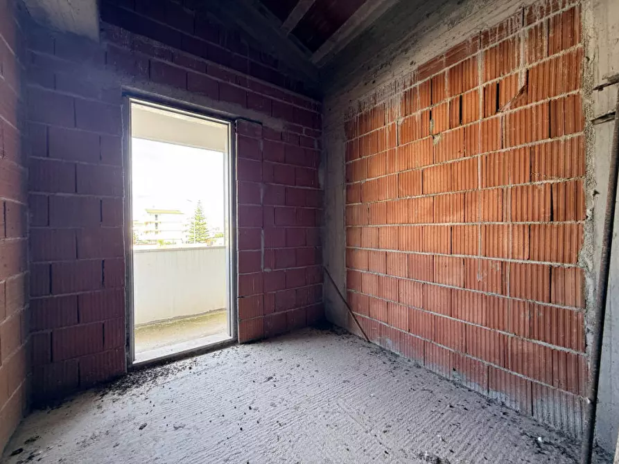 Immagine 34 di Villa in vendita  in VIA STATALE ORETO a Barcellona Pozzo Di Gotto