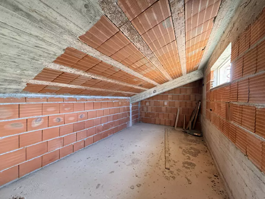 Immagine 40 di Villa in vendita  in VIA STATALE ORETO a Barcellona Pozzo Di Gotto