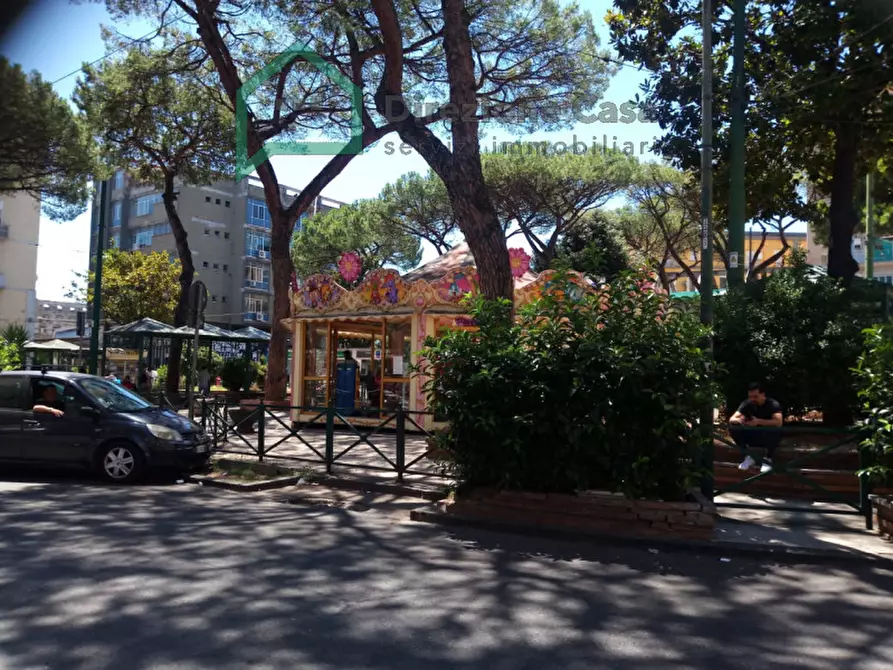 Immagine 8 di Ufficio in affitto  in Piazza Gian Battista Vico a Napoli