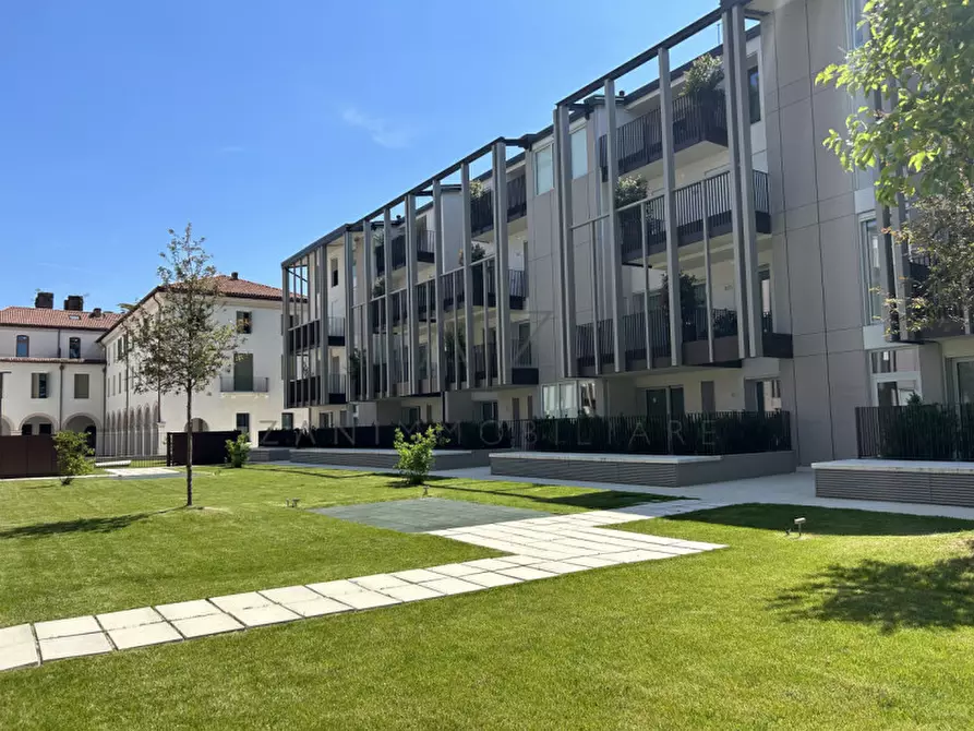 Immagine 5 di Ufficio in vendita  in Via Cazzaro 7 a Castelfranco Veneto