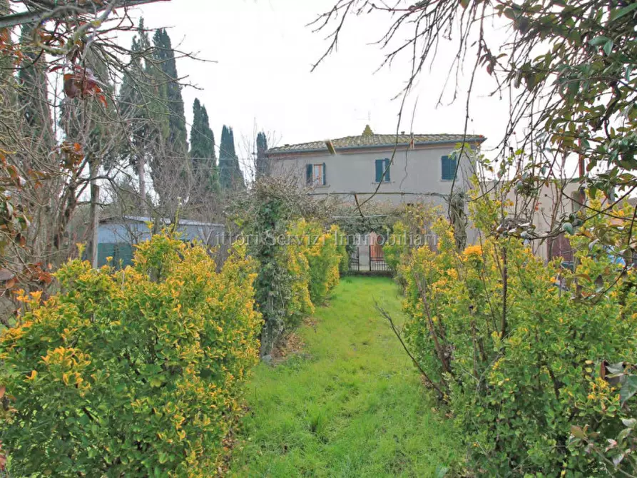 Immagine 1 di Appartamento in vendita  in Via Lago Trasimeno a Torrita Di Siena