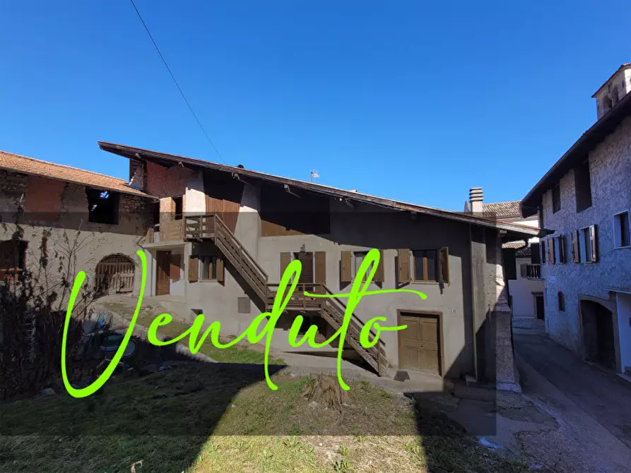 Immagine 1 di Villetta a schiera in vendita  in Via alla Chiesa a Cavedine