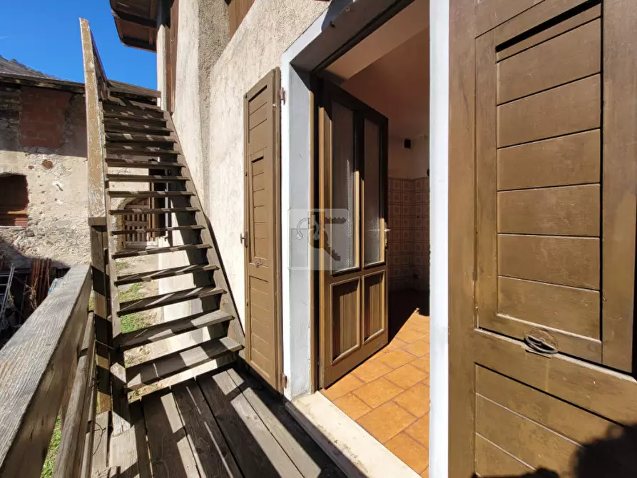 Immagine 3 di Villetta a schiera in vendita  in Via alla Chiesa a Cavedine