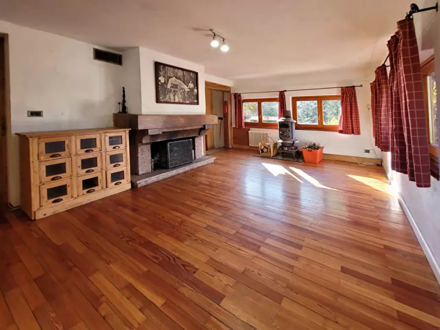 Immagine 7 di Appartamento in vendita  in via malga a Madruzzo