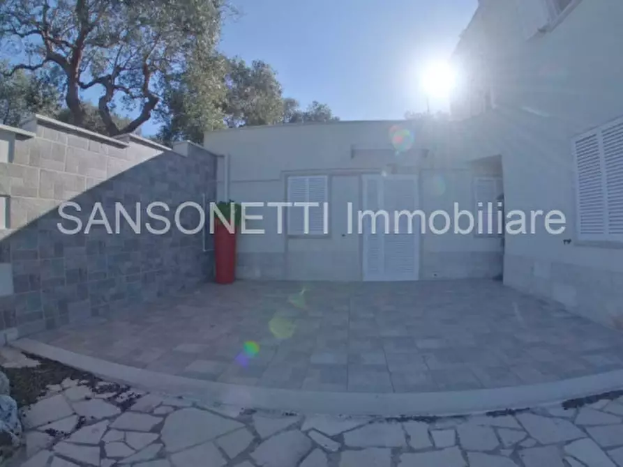 Immagine 43 di Villa in vendita  a Fasano