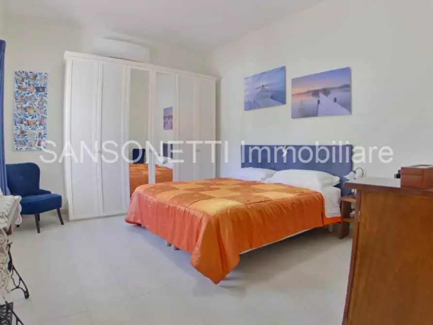 Immagine 67 di Villa in vendita  a Fasano