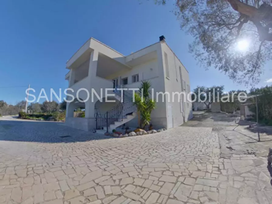Immagine 76 di Villa in vendita  a Fasano