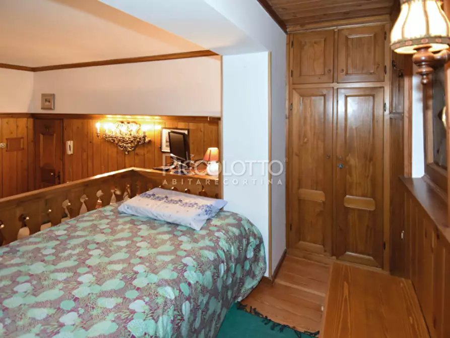 Immagine 7 di Appartamento in vendita  in Acquabona a Cortina D'ampezzo