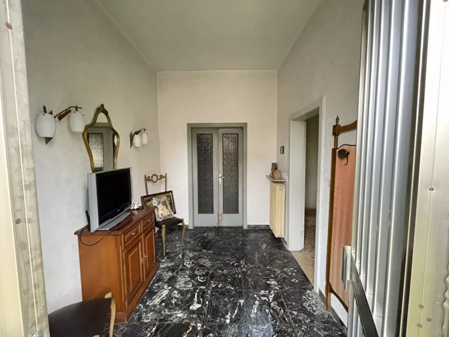 Immagine 2 di Casa indipendente in vendita  a Suzzara