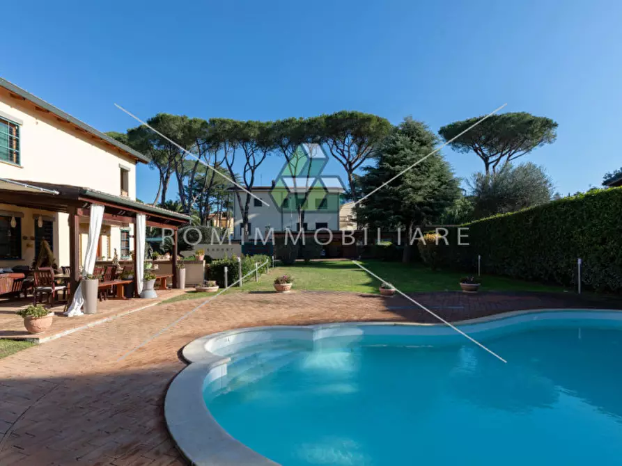 Immagine 5 di Casa bifamiliare in vendita  in Via Prato Lauro a Roma