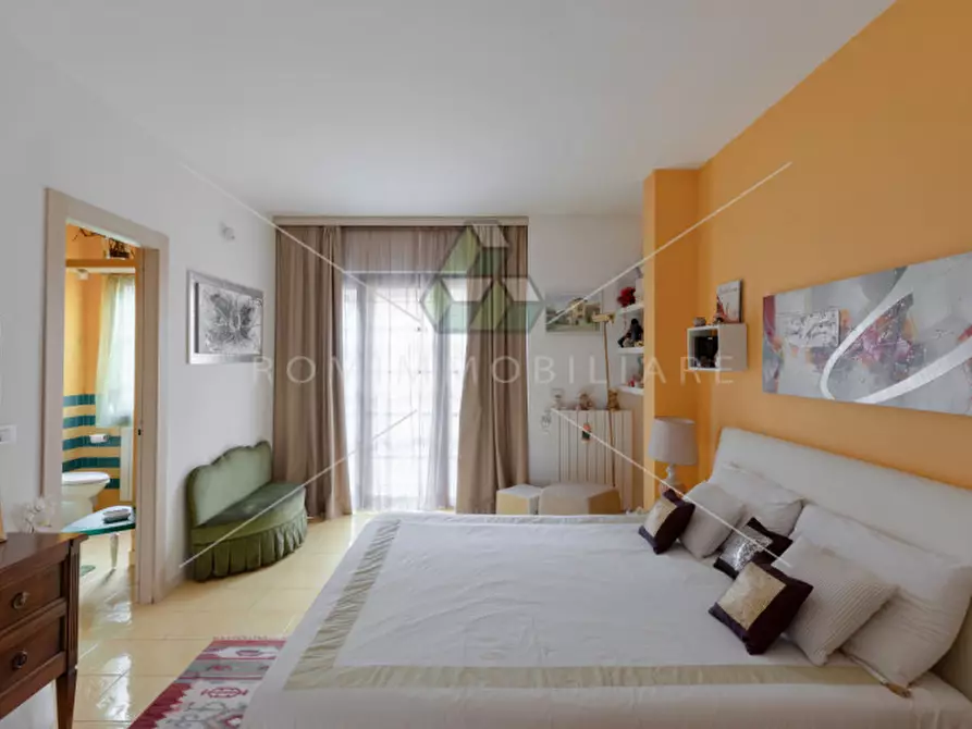 Immagine 18 di Casa bifamiliare in vendita  in Via Prato Lauro a Roma