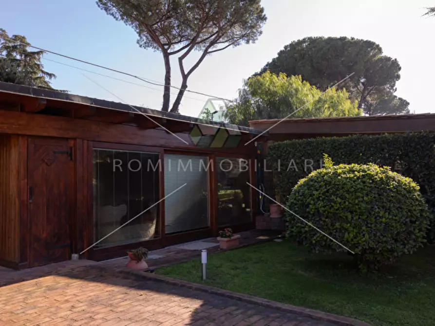 Immagine 30 di Casa bifamiliare in vendita  in Via Prato Lauro a Roma