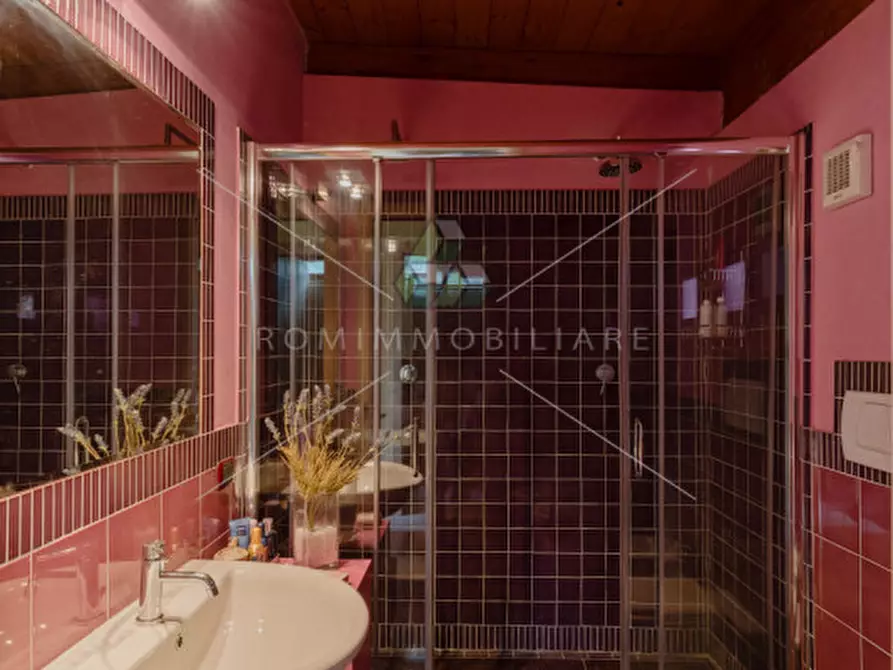 Immagine 39 di Casa bifamiliare in vendita  in Via Prato Lauro a Roma