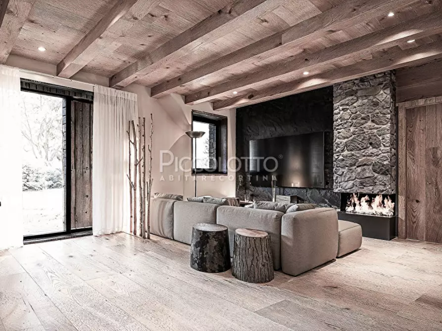 Immagine 14 di Appartamento in vendita  in Località Zuel a Cortina D'ampezzo