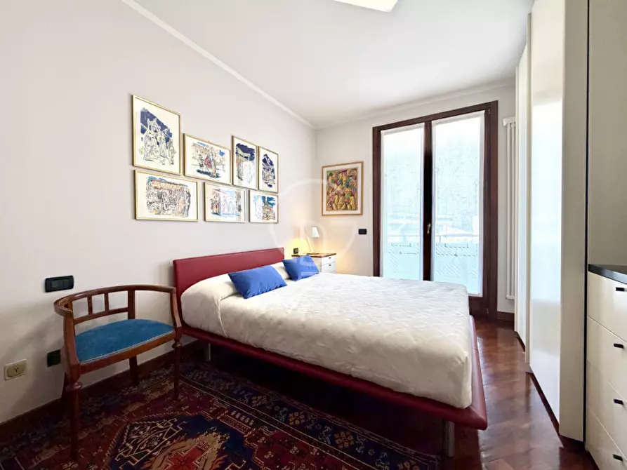 Immagine 8 di Villa in vendita  in Via G. Pascoli a Desenzano Del Garda