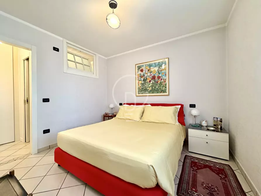 Immagine 9 di Villa in vendita  in Via G. Pascoli a Desenzano Del Garda