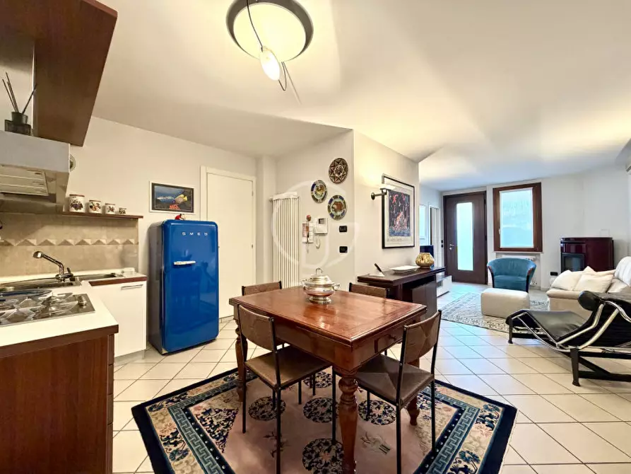 Immagine 21 di Villa in vendita  in Via G. Pascoli a Desenzano Del Garda