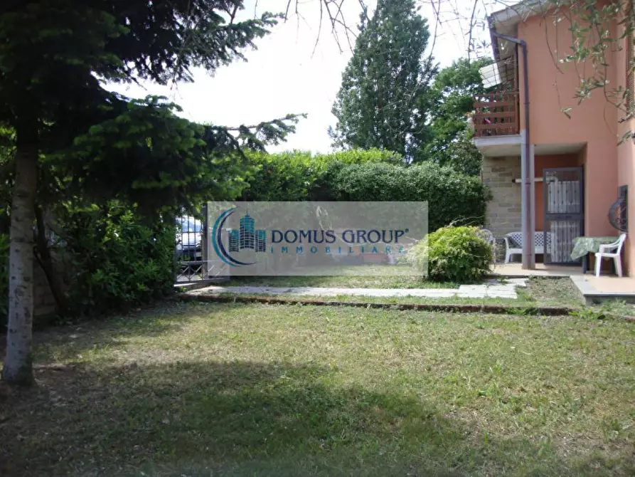 Immagine 5 di Casa bifamiliare in affitto  in via Monterosi a Trevignano Romano