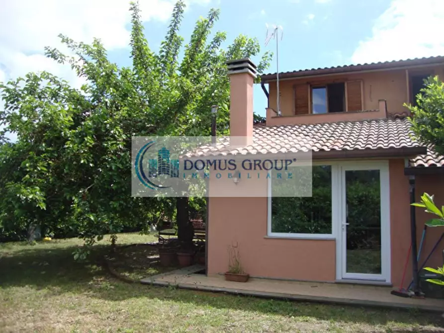 Immagine 6 di Casa bifamiliare in affitto  in via Monterosi a Trevignano Romano