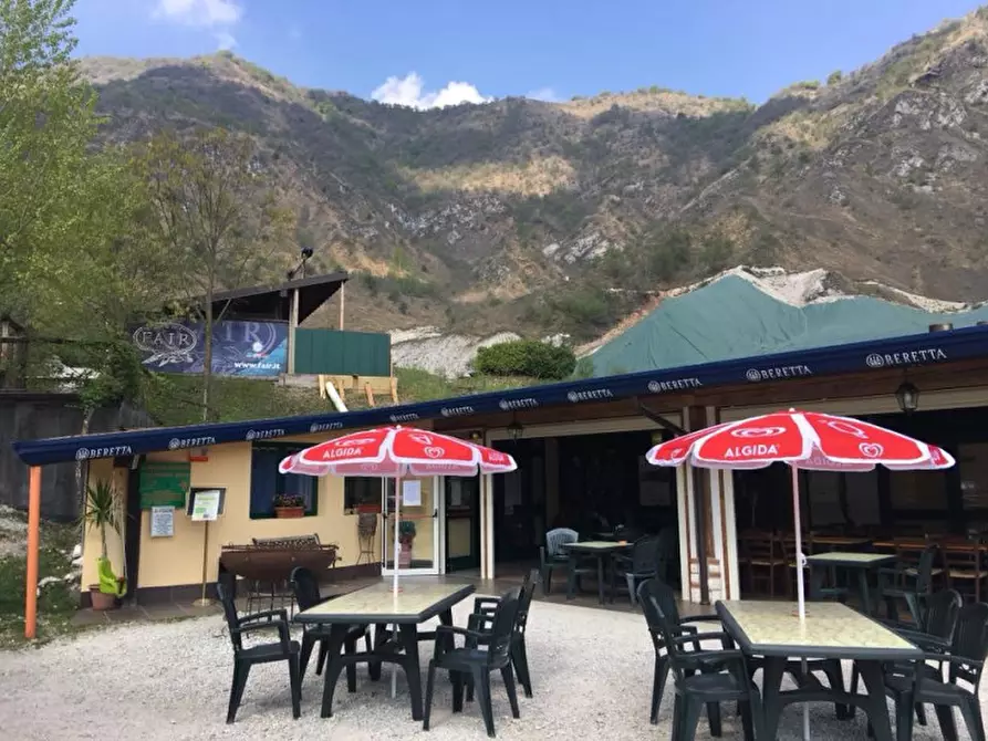 Immagine 14 di Attività commerciale in vendita  a Lodrino