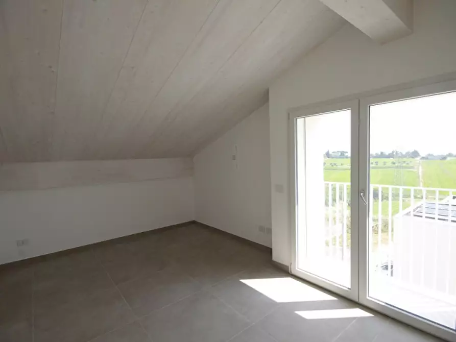 Immagine 9 di Appartamento in vendita  in via Ca'Gallo a Misano Adriatico