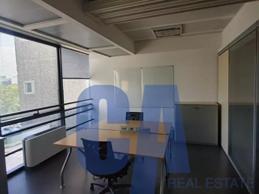 Immagine 7 di Palazzo in affitto  in STRADA MILANO FIORI a Assago