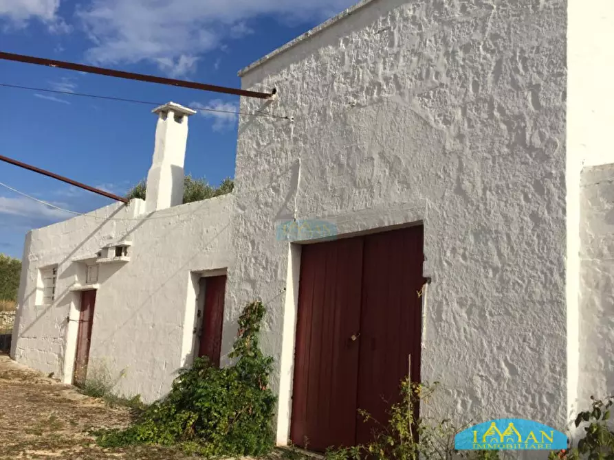Immagine 2 di Rustico / casale in vendita  in Contrada Chiobbica a Ostuni