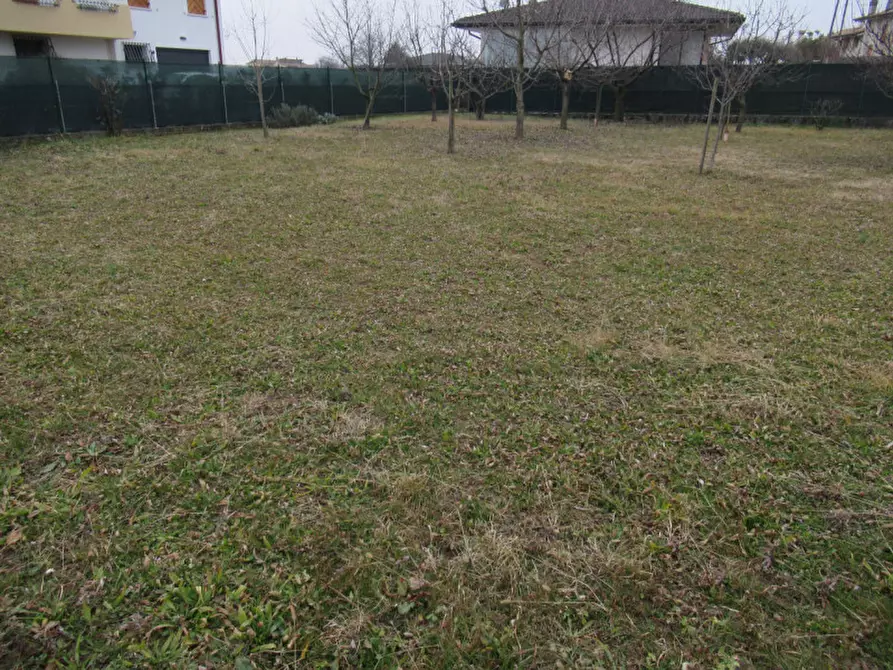 Immagine 2 di Terreno in vendita  in via boschieri a Crocetta Del Montello