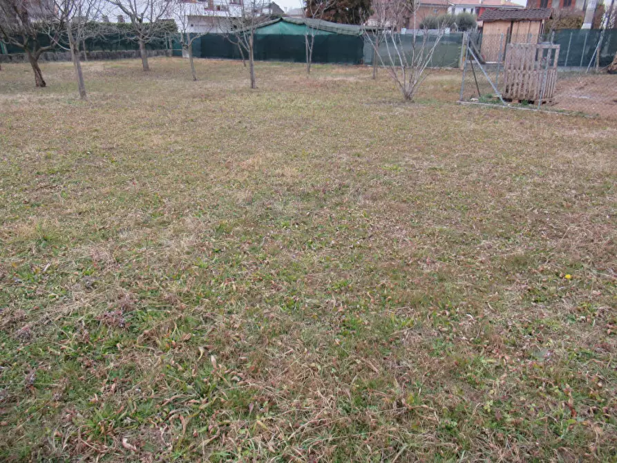 Immagine 17 di Terreno in vendita  in via boschieri a Crocetta Del Montello
