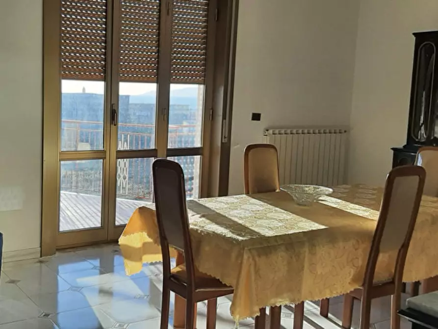 Immagine 5 di Appartamento in vendita  in VIA DEL LAVORO a Torre Del Greco