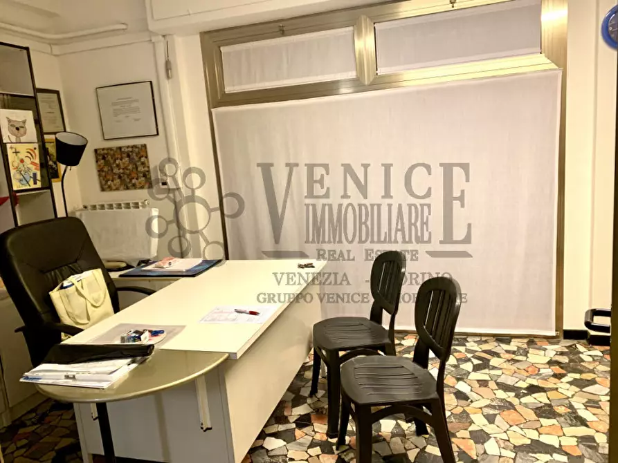 Immagine 1 di Ufficio in vendita  a Venezia