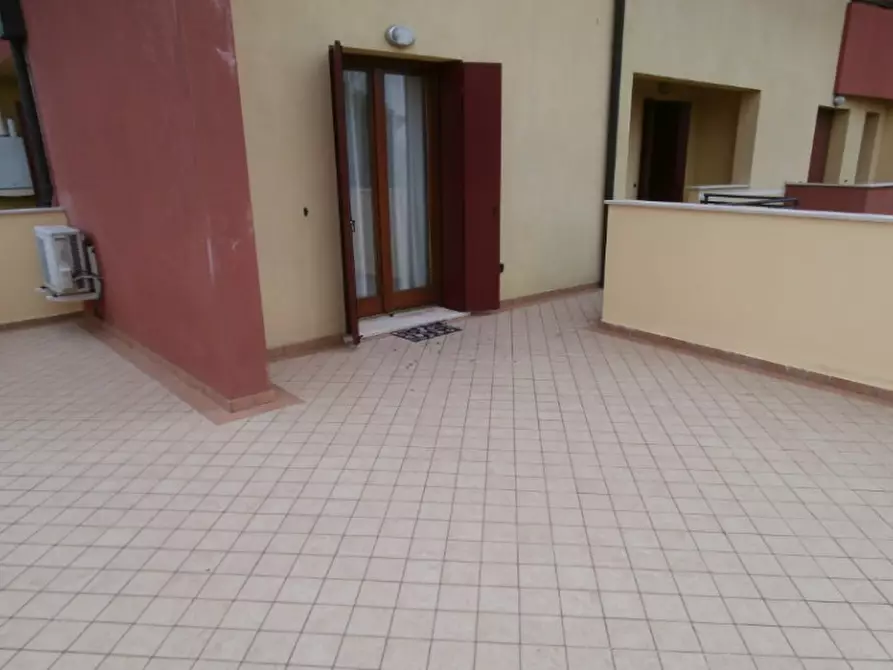 Immagine 8 di Appartamento in affitto  a Breda Di Piave