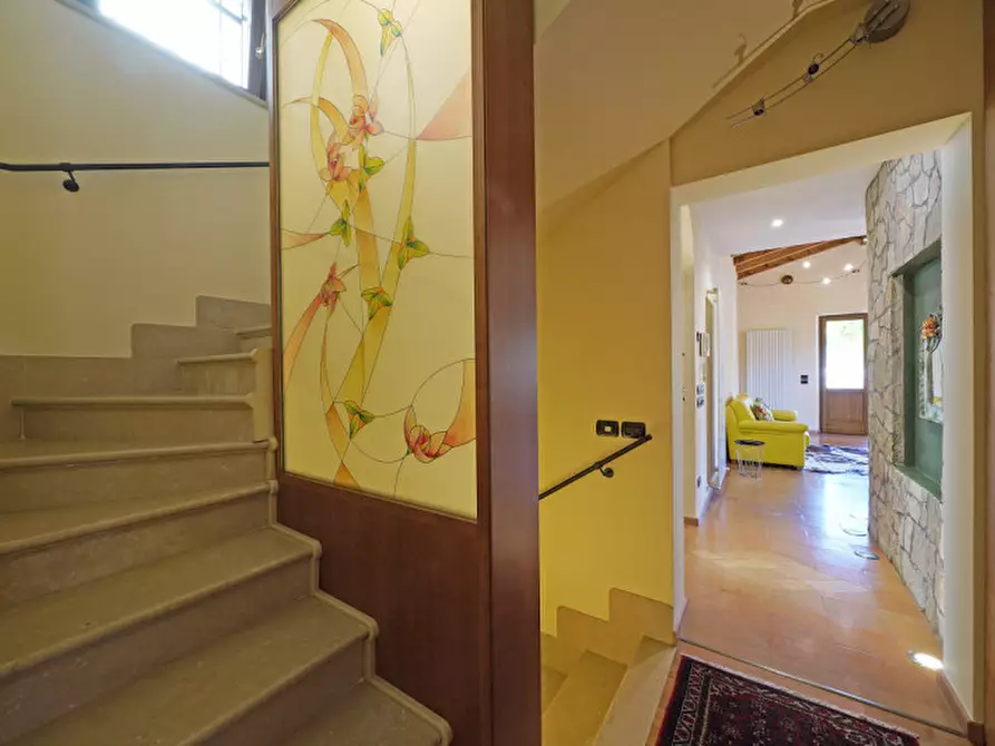 Immagine 17 di Villa in vendita  a Limone Sul Garda