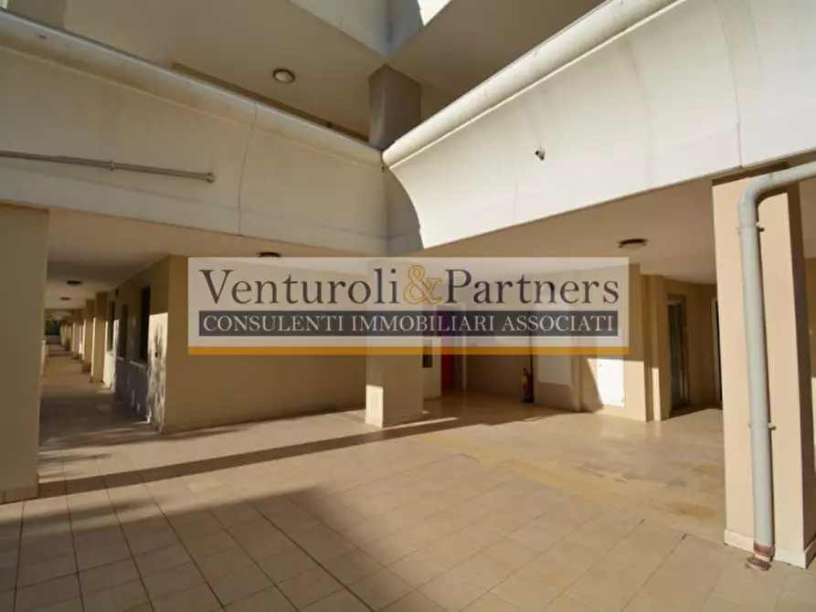 Immagine 46 di Appartamento in vendita  in via Brescia a Desenzano Del Garda