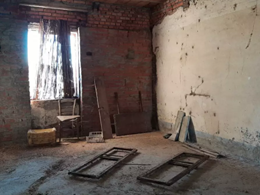 Immagine 16 di Rustico / casale in vendita  in Via Vespucci a Montevarchi