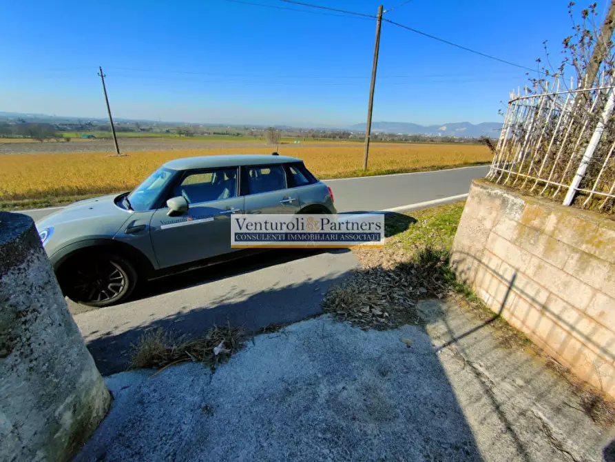 Immagine 2 di Terreno in vendita  in piazza roma a Muscoline