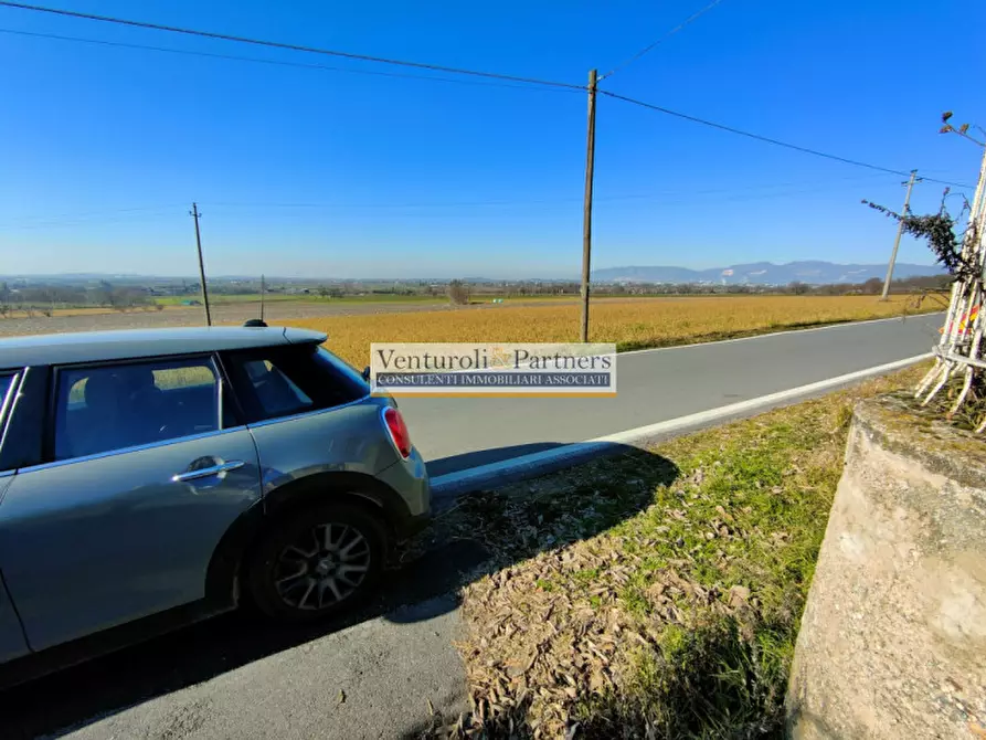 Immagine 4 di Terreno in vendita  in piazza roma a Muscoline