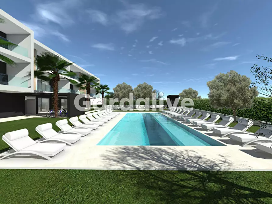 Immagine 6 di Appartamento in vendita  a Sirmione