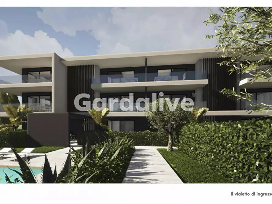 Immagine 8 di Appartamento in vendita  a Sirmione