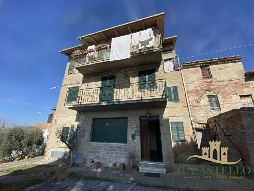 Immagine 11 di Appartamento in vendita  in via santa maria a Castiglione Del Lago