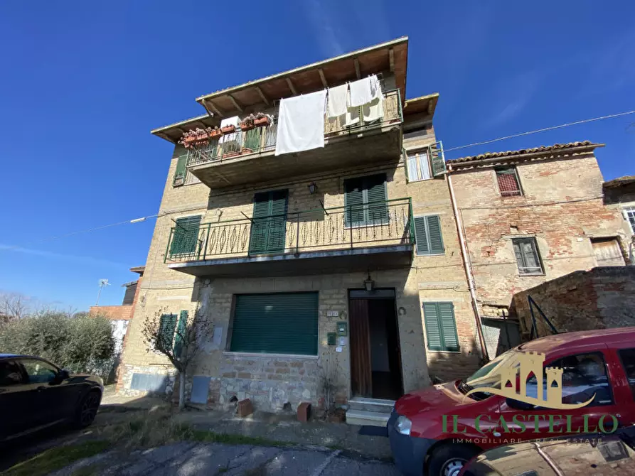 Immagine 11 di Appartamento in vendita  in via santa maria a Castiglione Del Lago