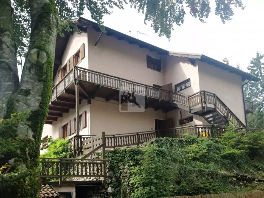 Immagine 4 di Appartamento in vendita  in via malga a Madruzzo