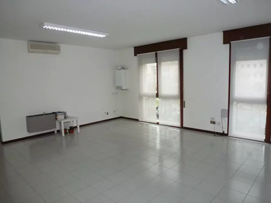 Immagine 6 di Ufficio in affitto  in via roma 25 a Saonara