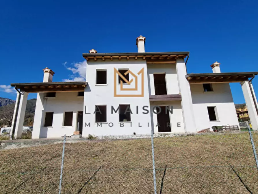 Immagine 1 di Casa bifamiliare in vendita  in via Serafin a Possagno