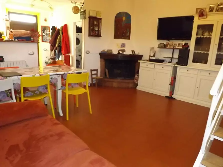 Immagine 18 di Villetta a schiera in vendita  a Barbara