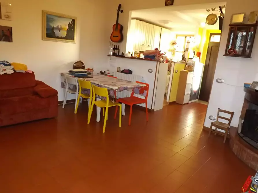 Immagine 19 di Villetta a schiera in vendita  a Barbara