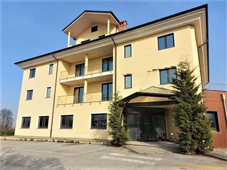 Immagine 1 di Hotel in vendita  in via Vecchia di Cuneo, N. 54 a Borgo San Dalmazzo