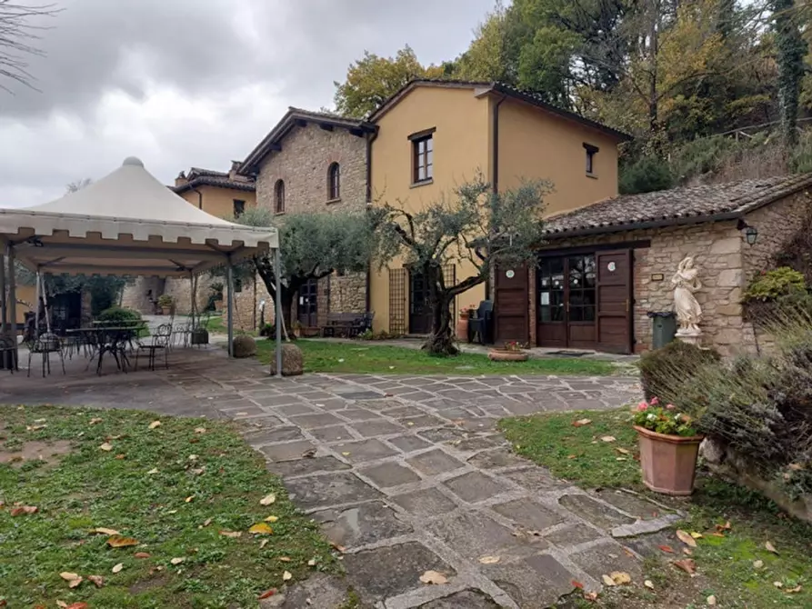 Immagine 3 di Hotel in vendita  in località Caldese, N. snc a Città Di Castello